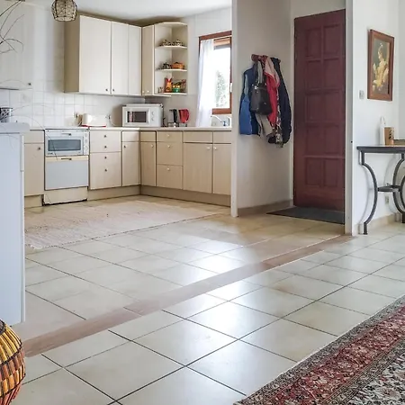 Casa vacanze Beautiful Home In Caux *