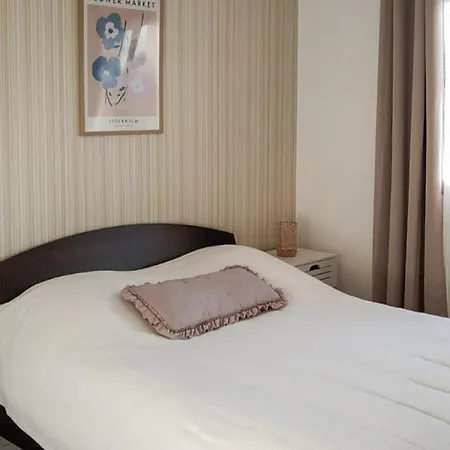 Beautiful Home In Caux *